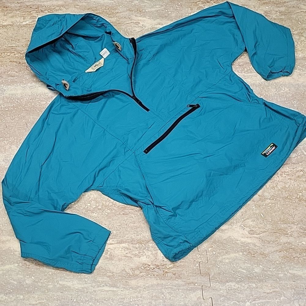 L.L.BEAN WOMENS LIGHT JACKET made in usa!! SIZE LARGE